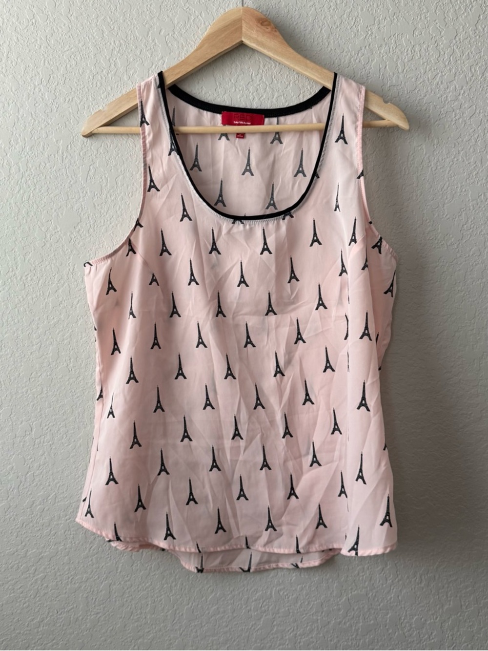 Saks Fifth Avenue‎ Pink Eiffel Tower Print Tank with Black Trim